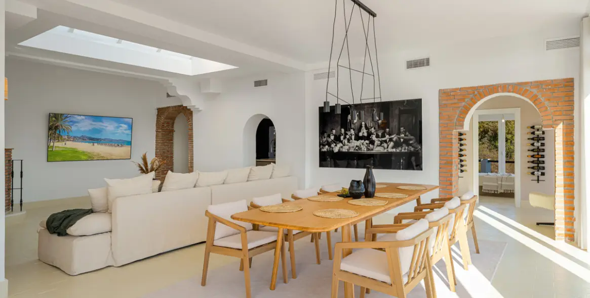 Sale of detached villa in Benahavís (district El Madronal) 6