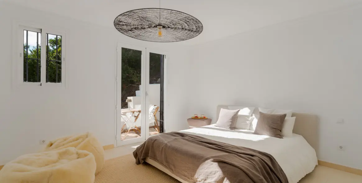 Продажа  отдельно стоящей виллы в El Madroñal 31