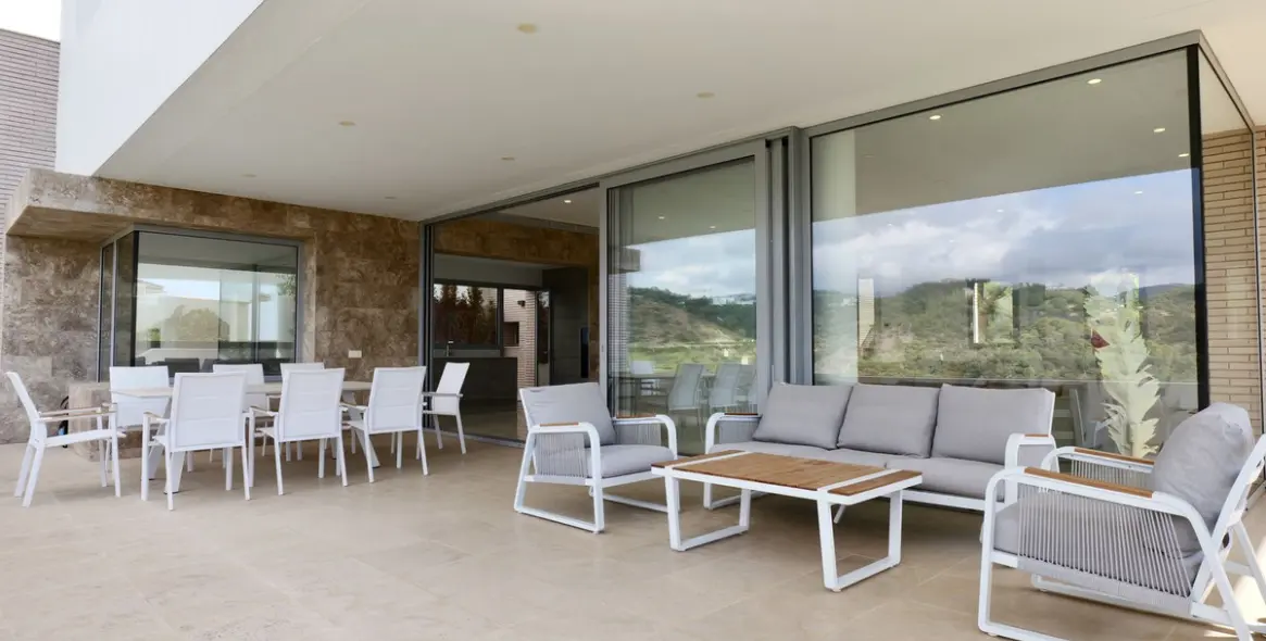 Sale of detached villa in Benahavís (district Los Arqueros) 2