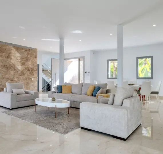 Detached villa R5214310