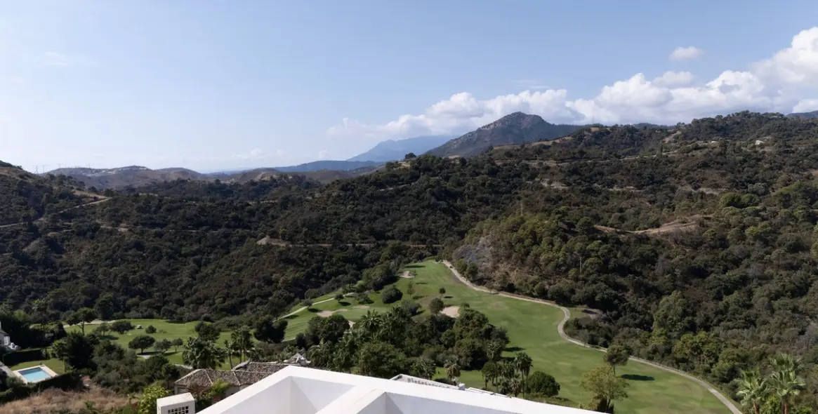 Sale of detached villa in Benahavís (district Los Arqueros) 8