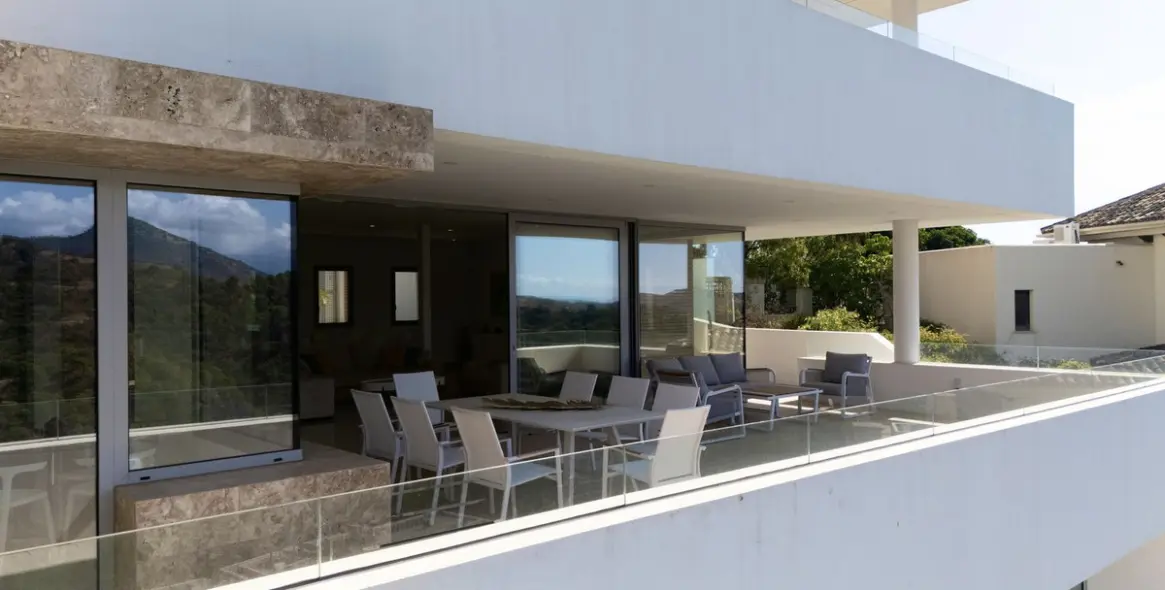 Sale of detached villa in Benahavís (district Los Arqueros) 10