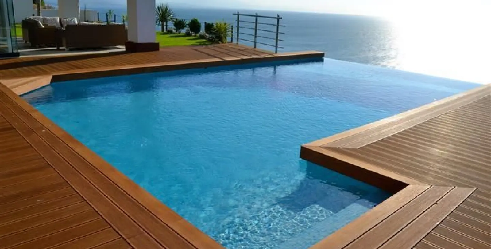 Venta de villa independiente en La Duquesa 39