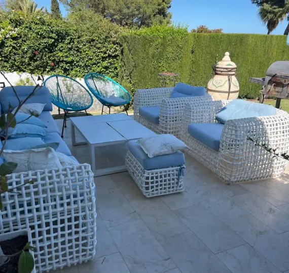 Long-term rent of detached villa in El Paraiso