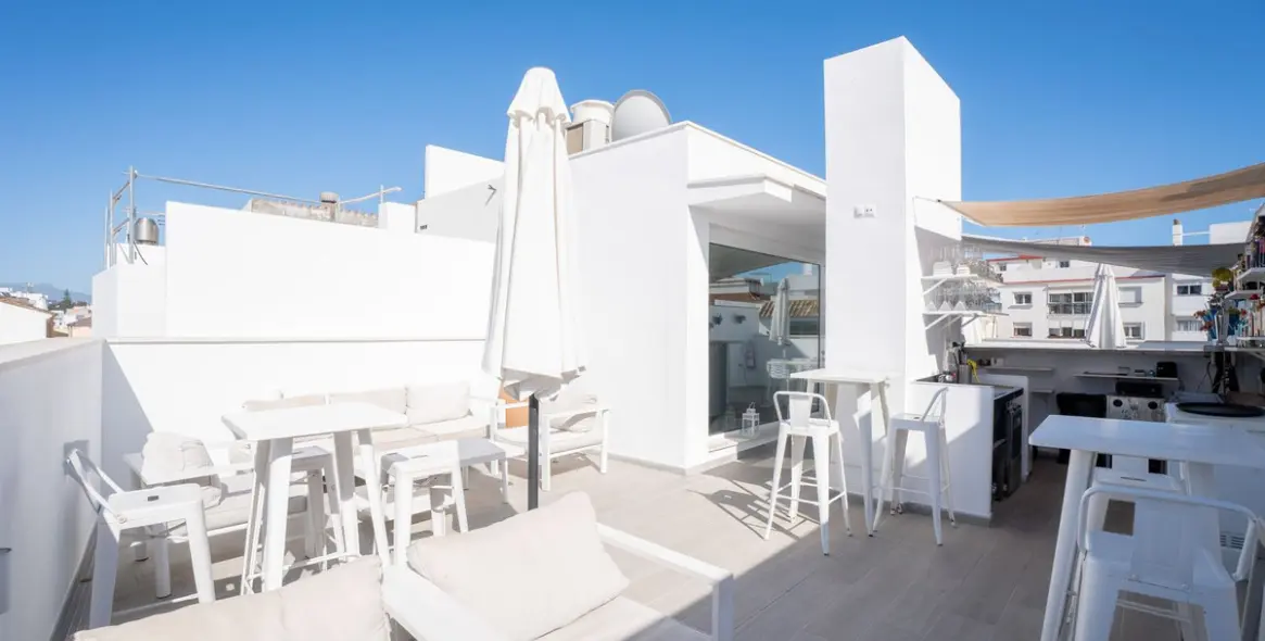 Venta de hotel en Estepona (distrito Estepona) 9