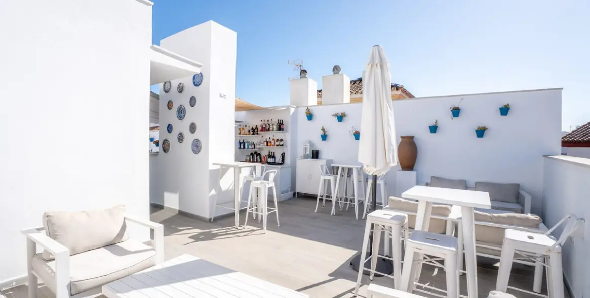 Venta de hotel en Estepona (distrito Estepona) 10