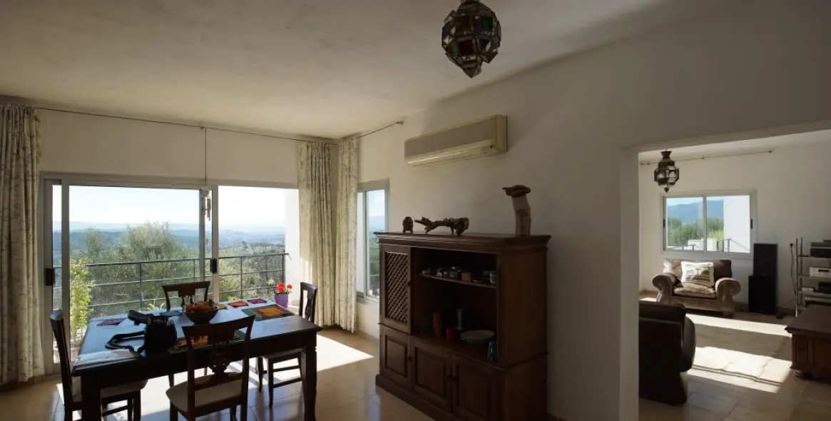 Продажа  отдельно стоящей виллы в Gaucín 3