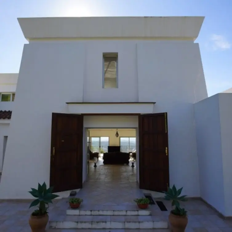 Sale of detached villa in Gaucín