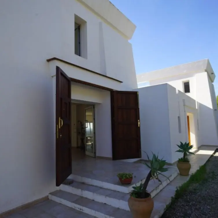Sale of detached villa in Gaucín