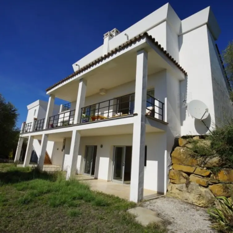 Sale of detached villa in Gaucín