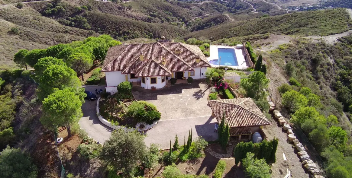 Продажа финки в Estepona 41