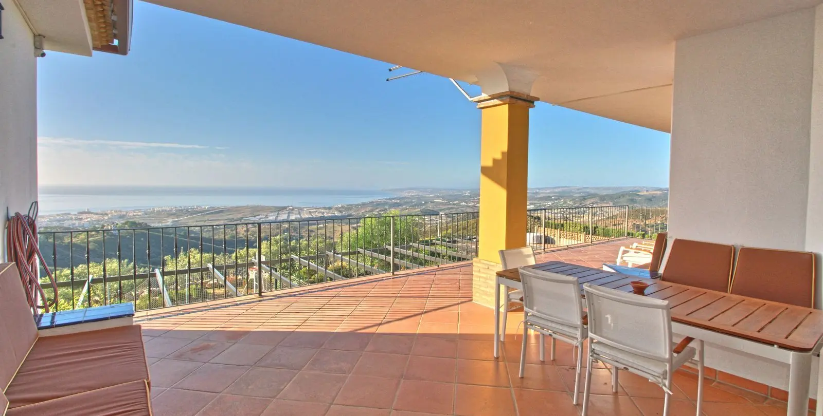 Sale of finca - cortijo in Estepona 3