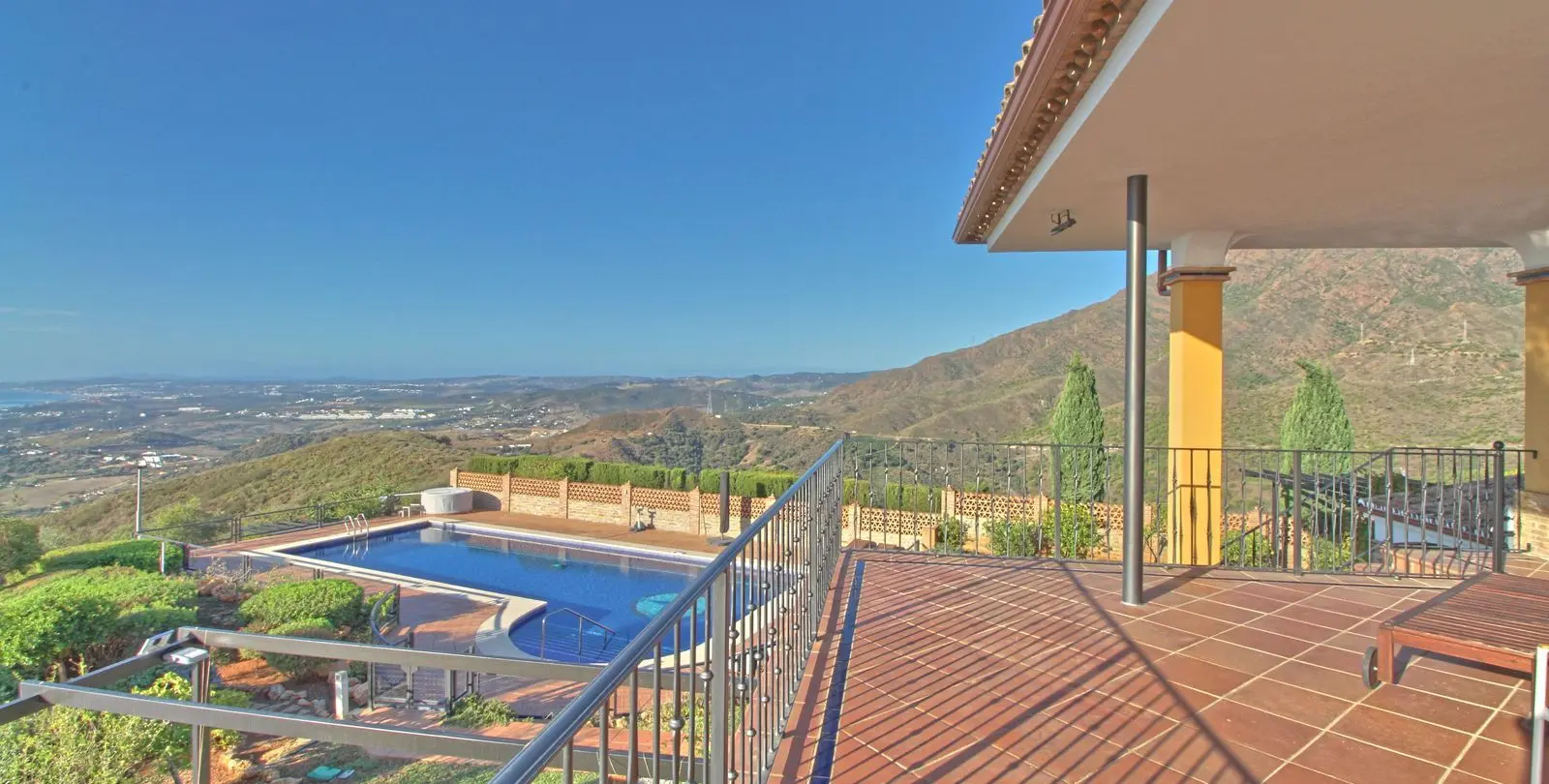 Sale of finca - cortijo in Estepona 19