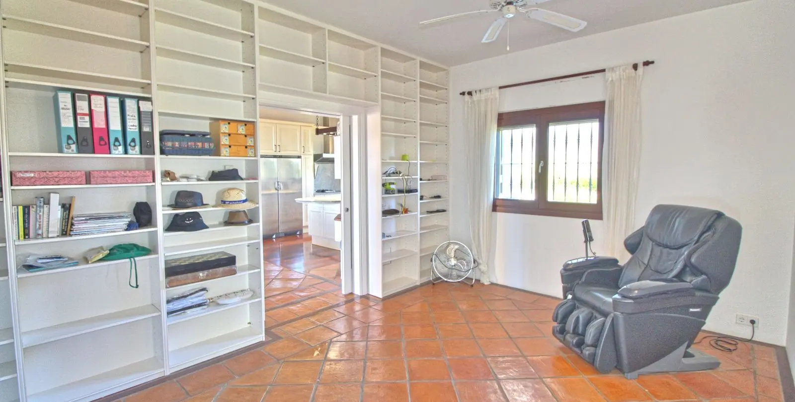 Sale of finca - cortijo in Estepona 22