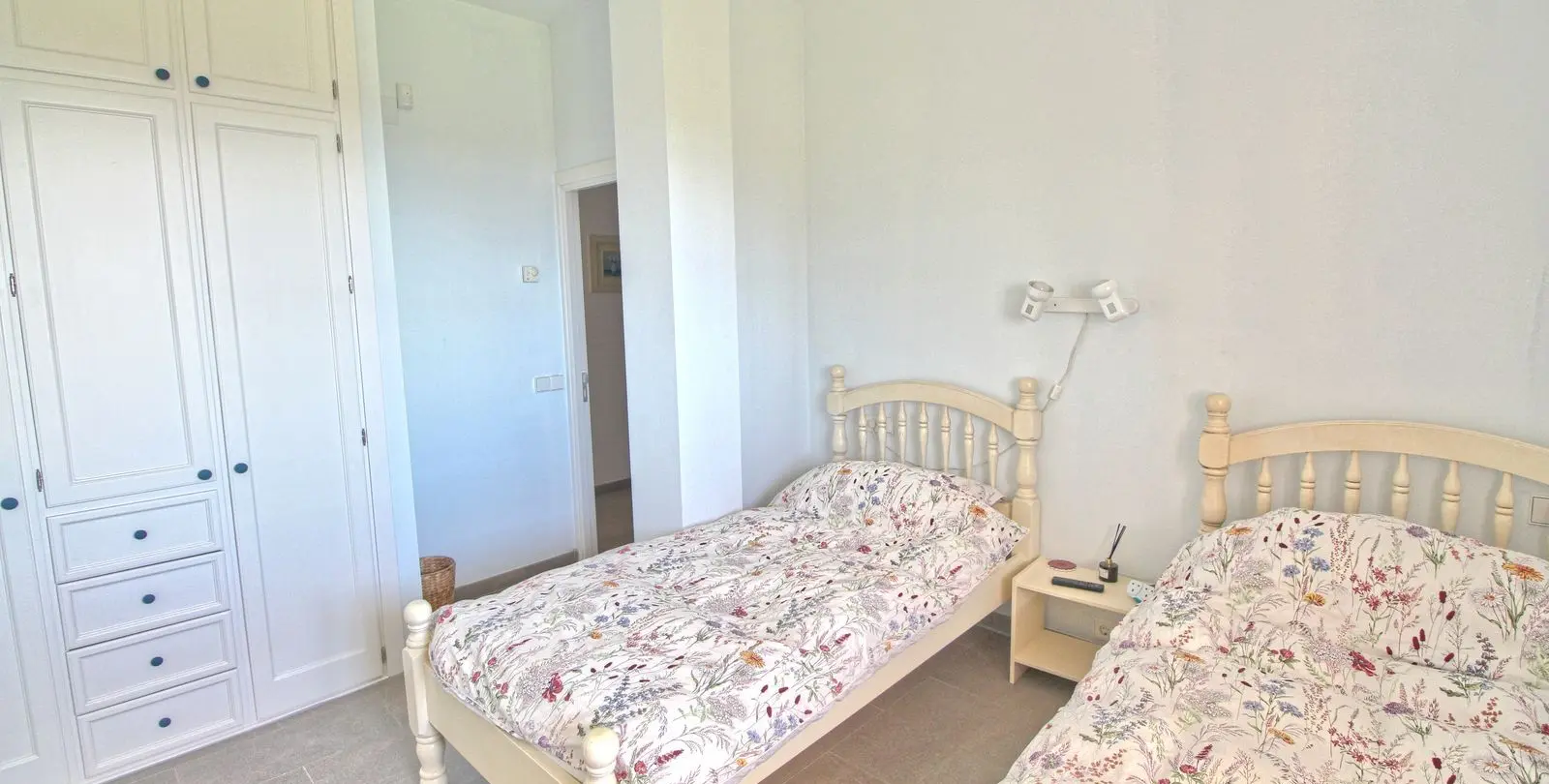 Sale of finca - cortijo in Estepona 41