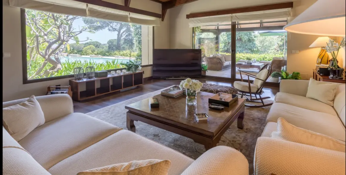 Venta de villa independiente en Río Real 18