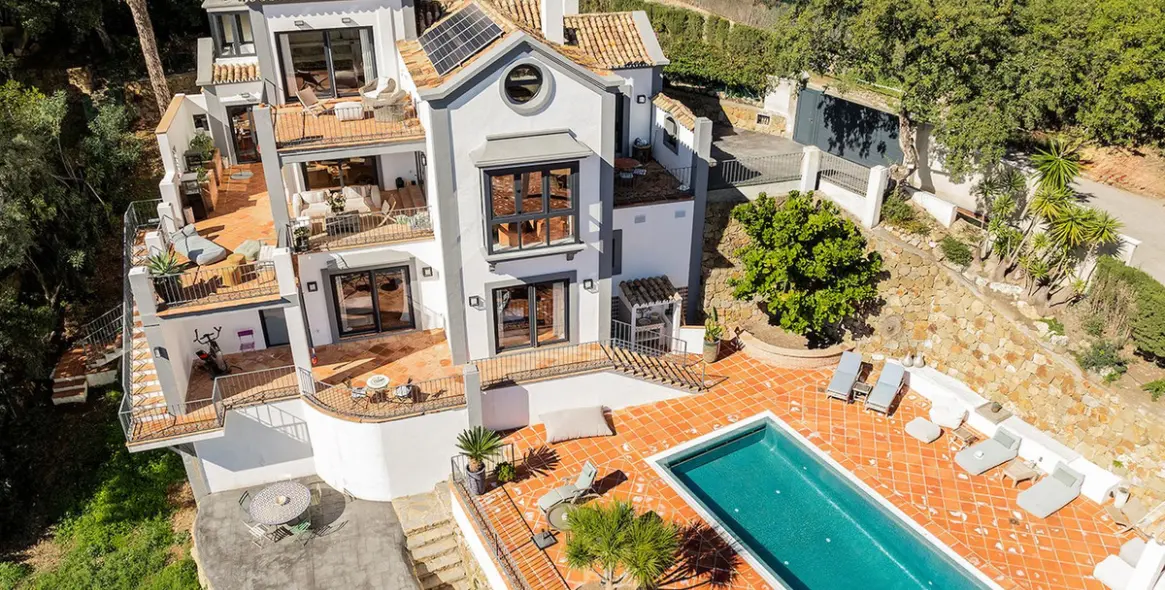 Sale of detached villa in Benahavís (district El Madronal) 4