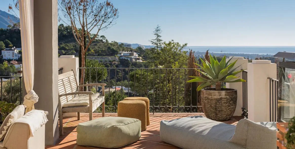 Sale of detached villa in Benahavís (district El Madronal) 5