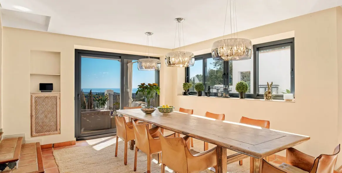 Sale of detached villa in Benahavís (district El Madronal) 7