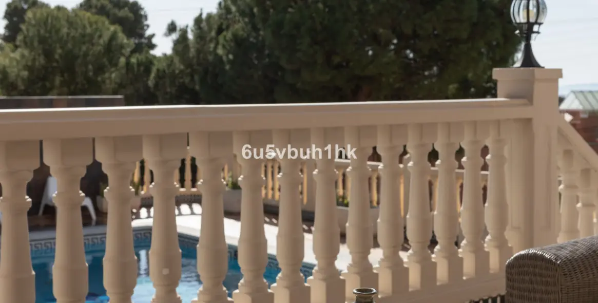 Продажа  отдельно стоящей виллы в Málaga 41