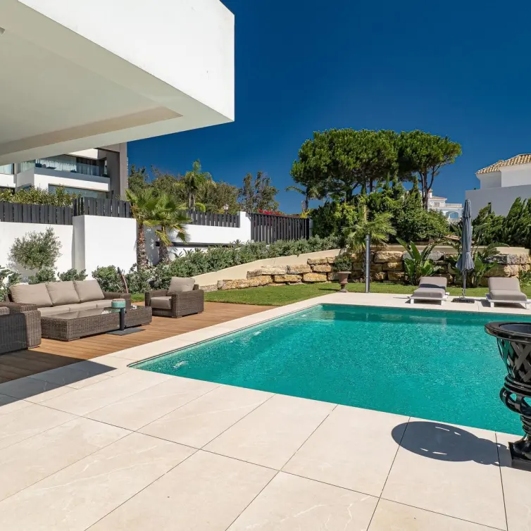 Sale of detached villa in Manilva