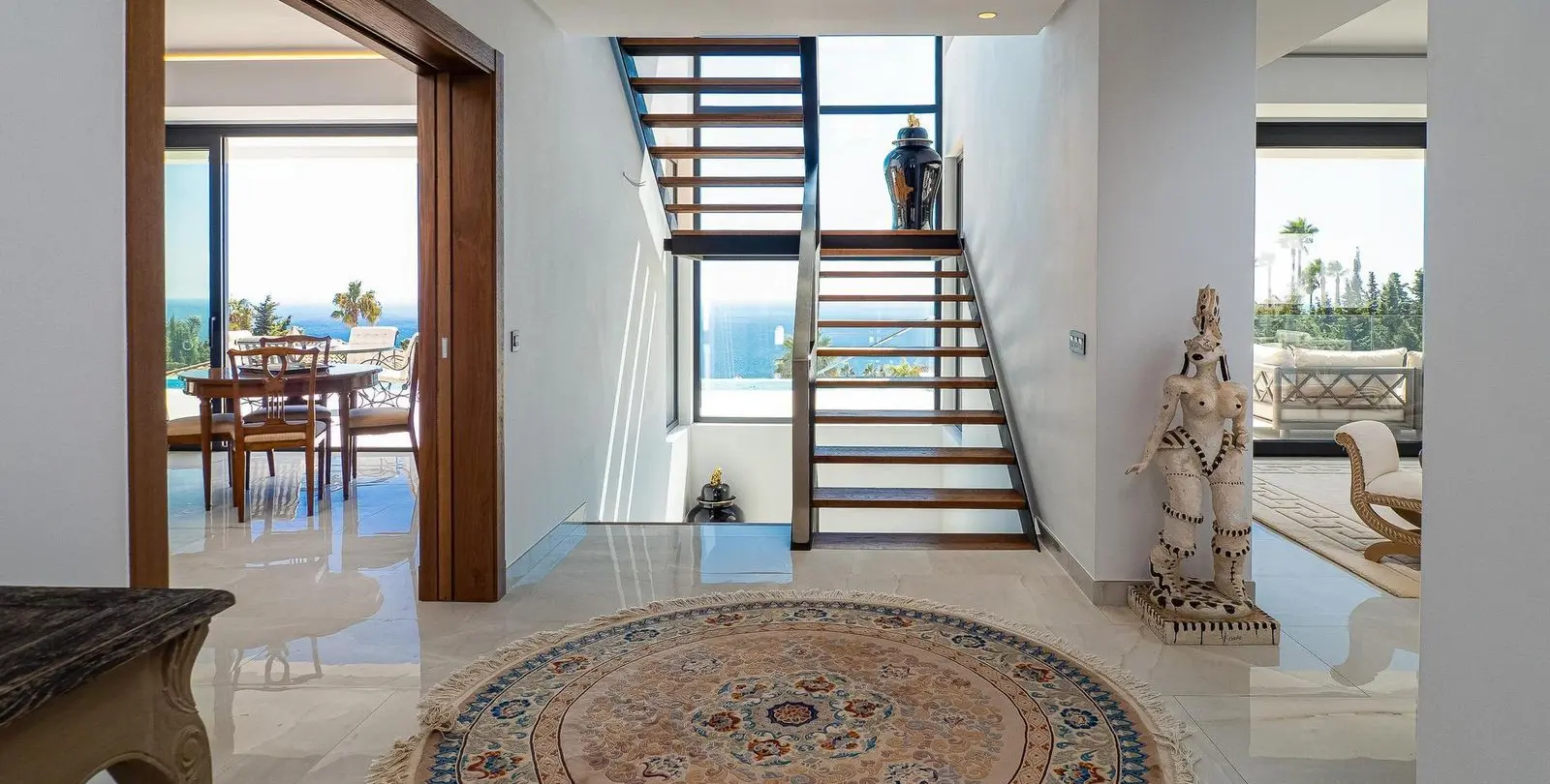Sale of detached villa in Manilva 15