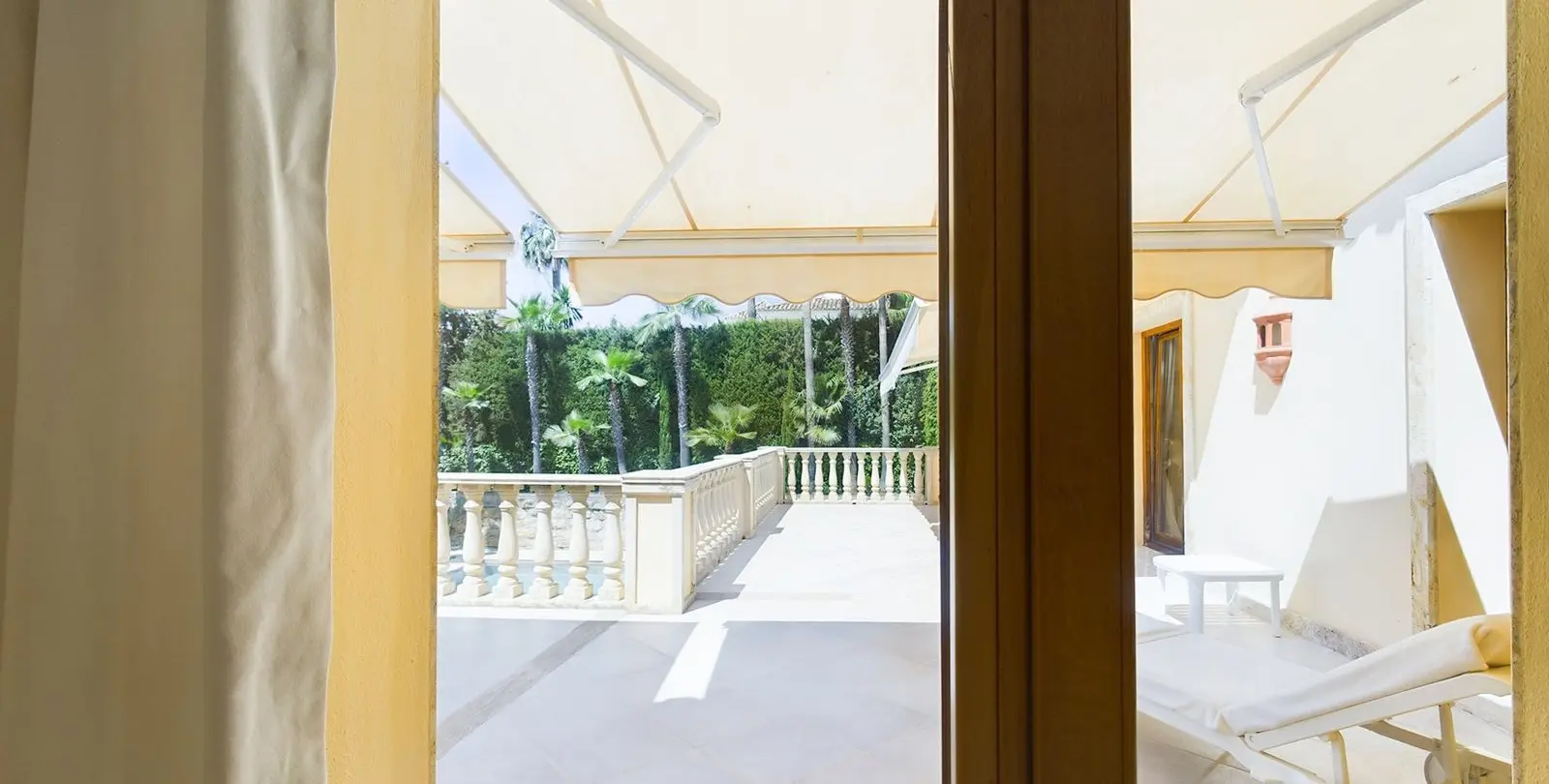 Sale of detached villa in Nueva Andalucía 39