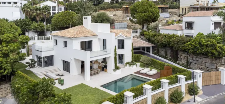 Venta de villa independiente en Benahavís 0