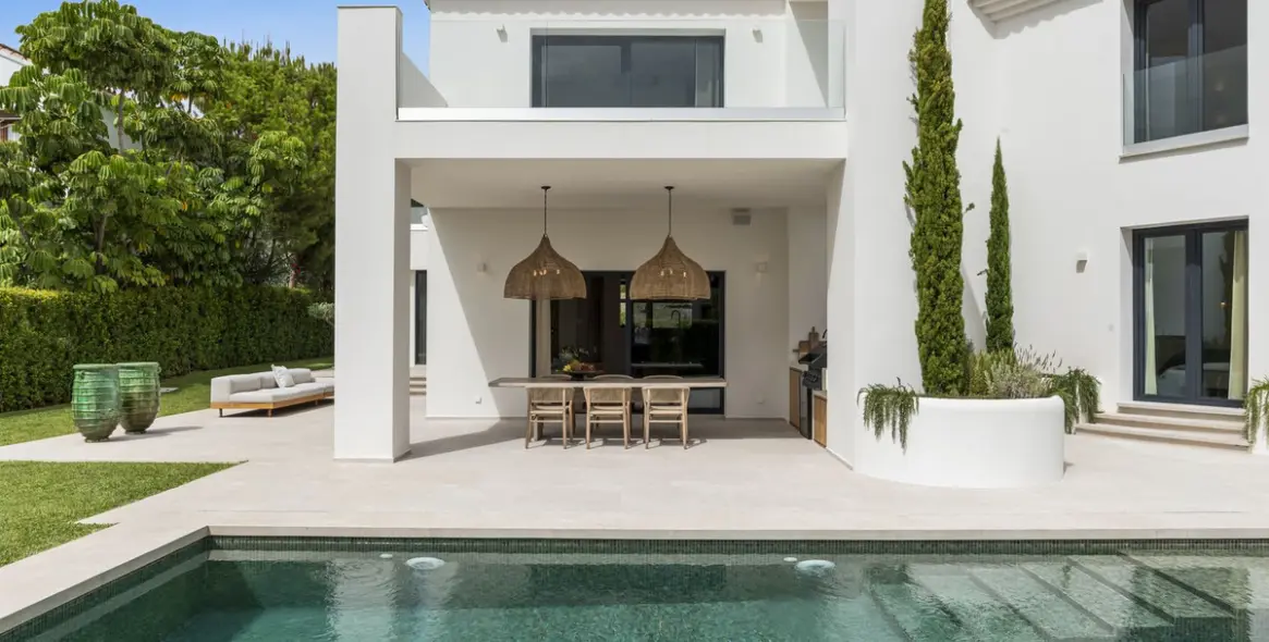 Venta de villa independiente en Benahavís 2