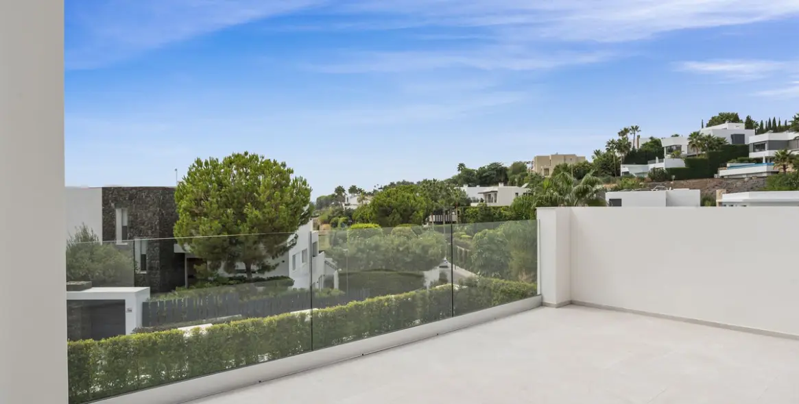 Venta de villa independiente en Benahavís 26