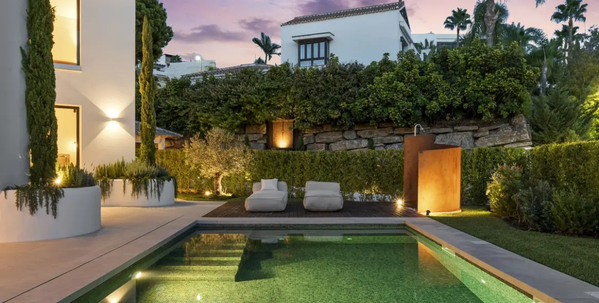 Venta de villa independiente en Benahavís 30