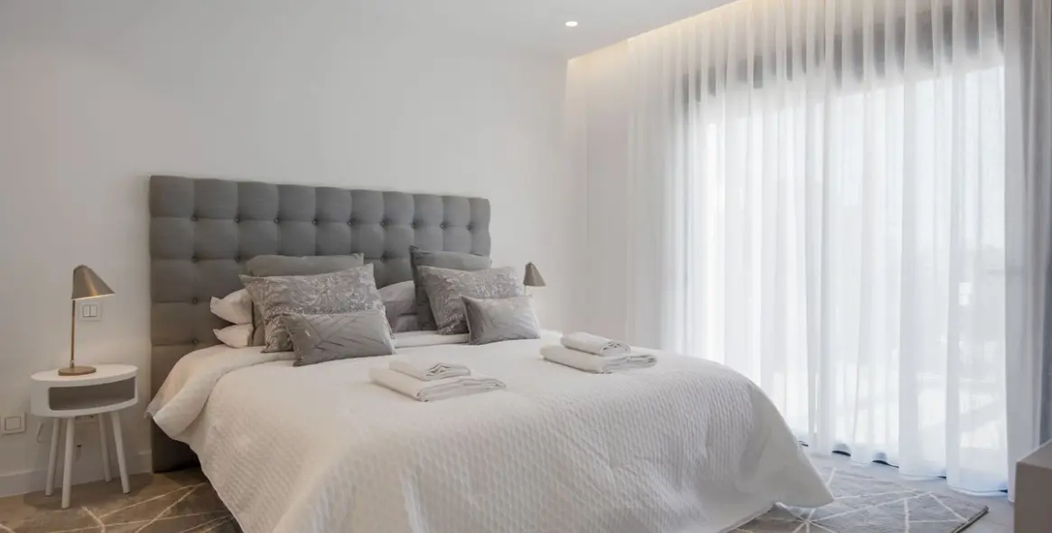 Продажа  отдельно стоящей виллы в Los Flamingos 54