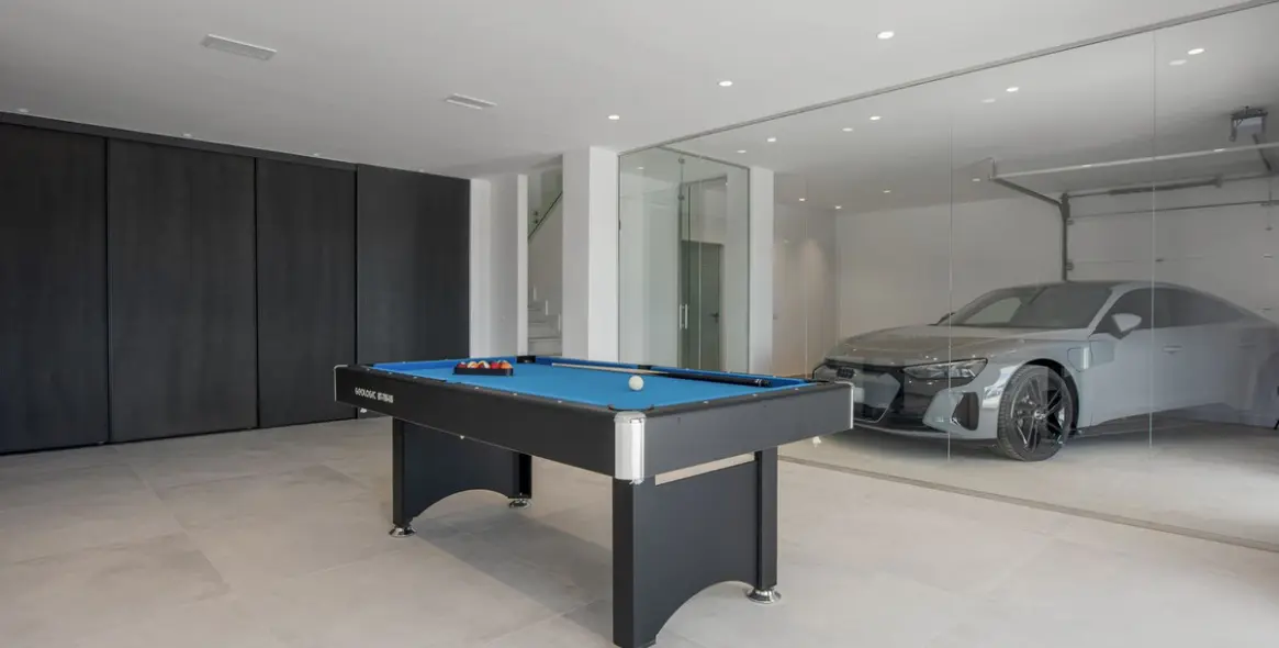 Продажа  отдельно стоящей виллы в Los Flamingos 64