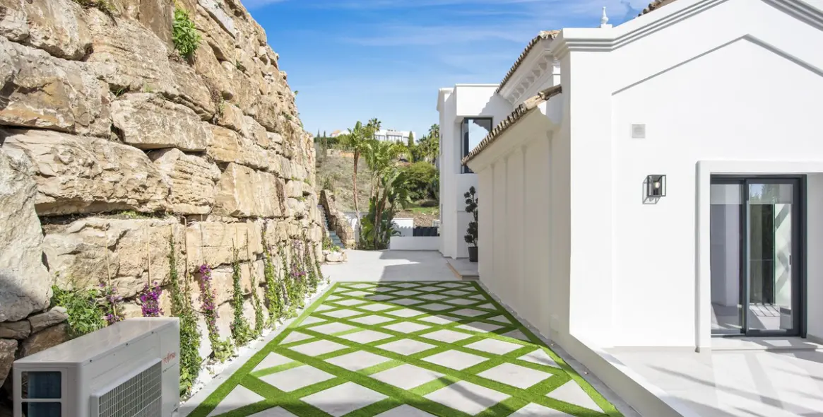 Venta de villa independiente en Los Flamingos 10