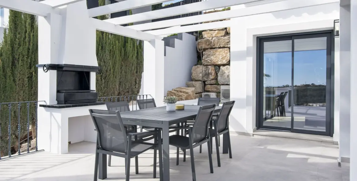 Venta de villa independiente en Los Flamingos 17