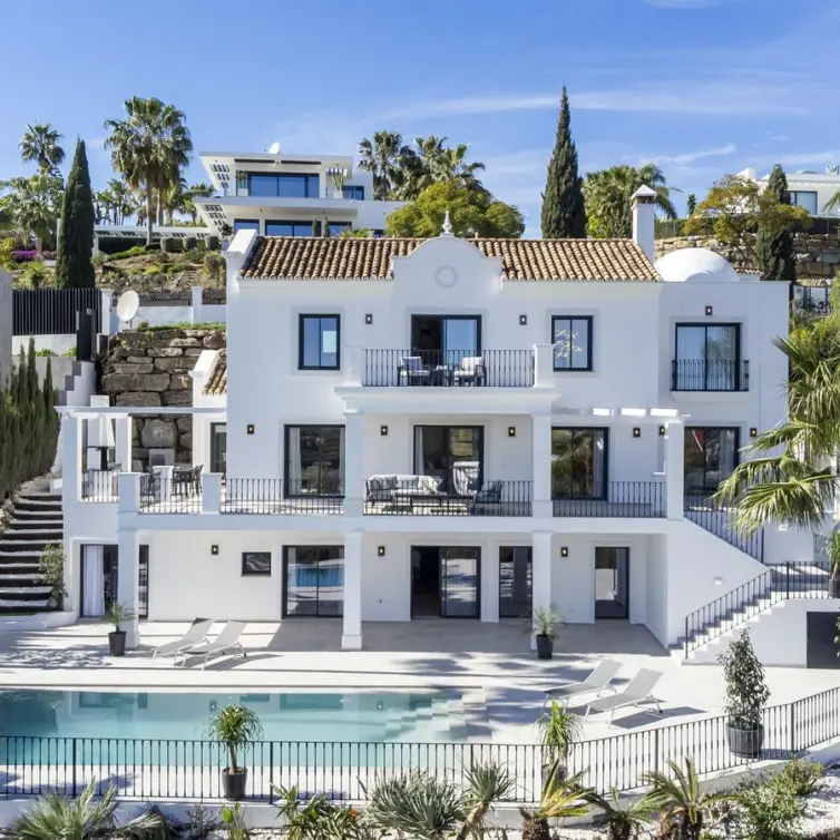 Sale of detached villa in Los Flamingos