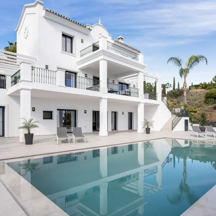 Sale of detached villa in Los Flamingos