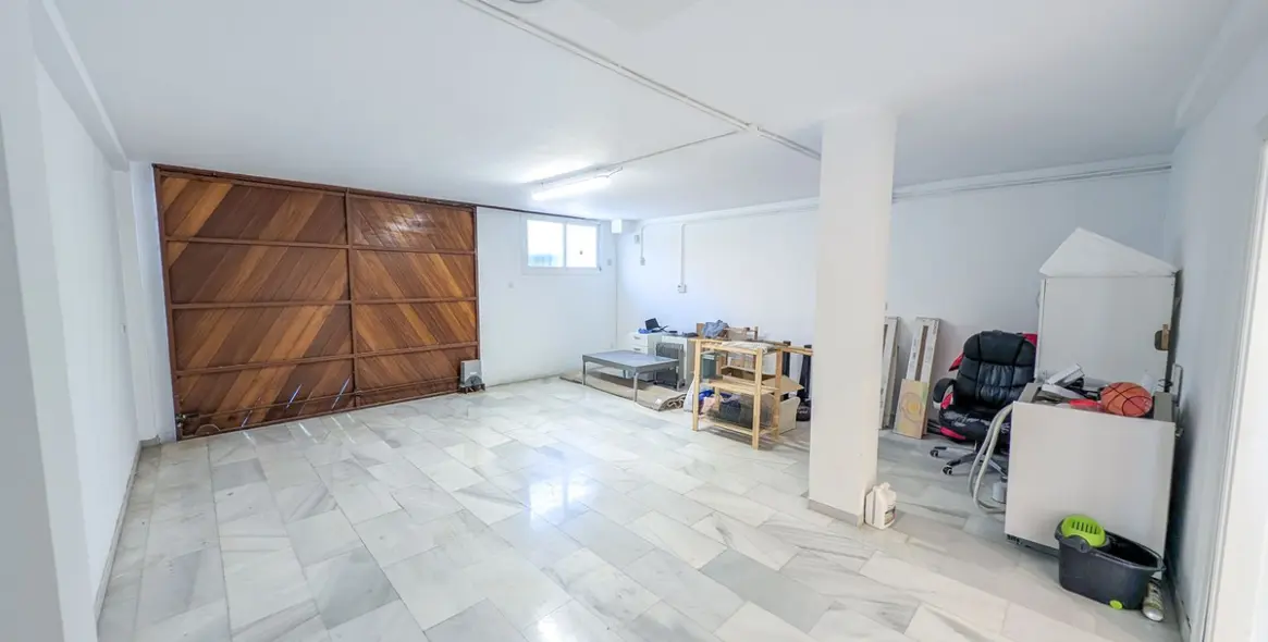 Venta de villa independiente en Nueva Andalucía 14