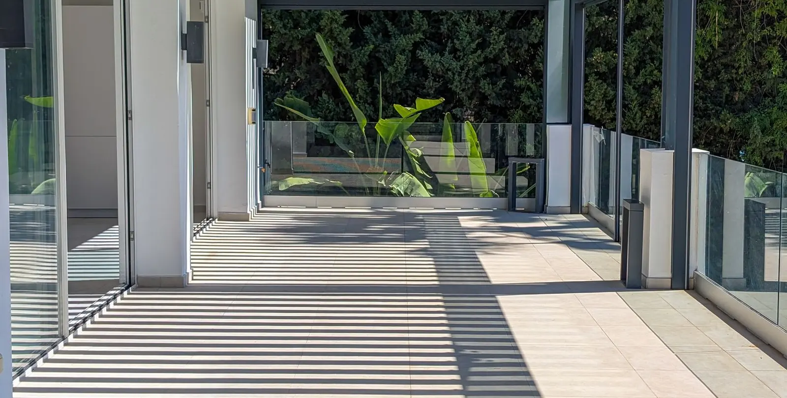 Sale of detached villa in Nueva Andalucía 24