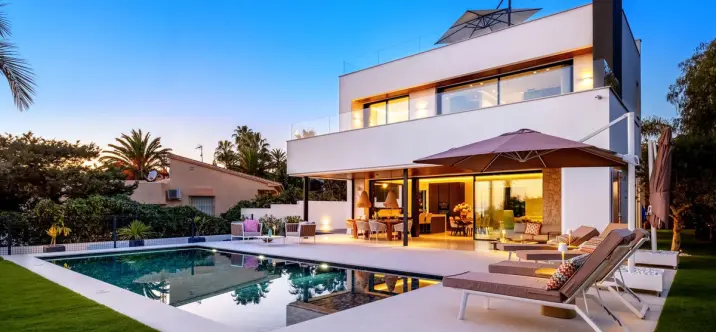 Detached villa R4975825 1