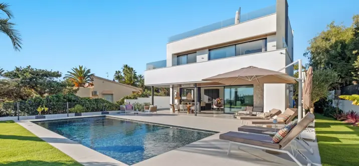 Detached villa R4975825 4