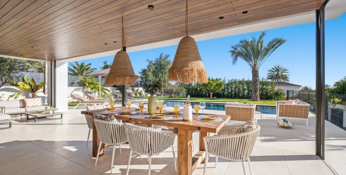 Sale of detached villa in Marbella East (district Marbesa) 9