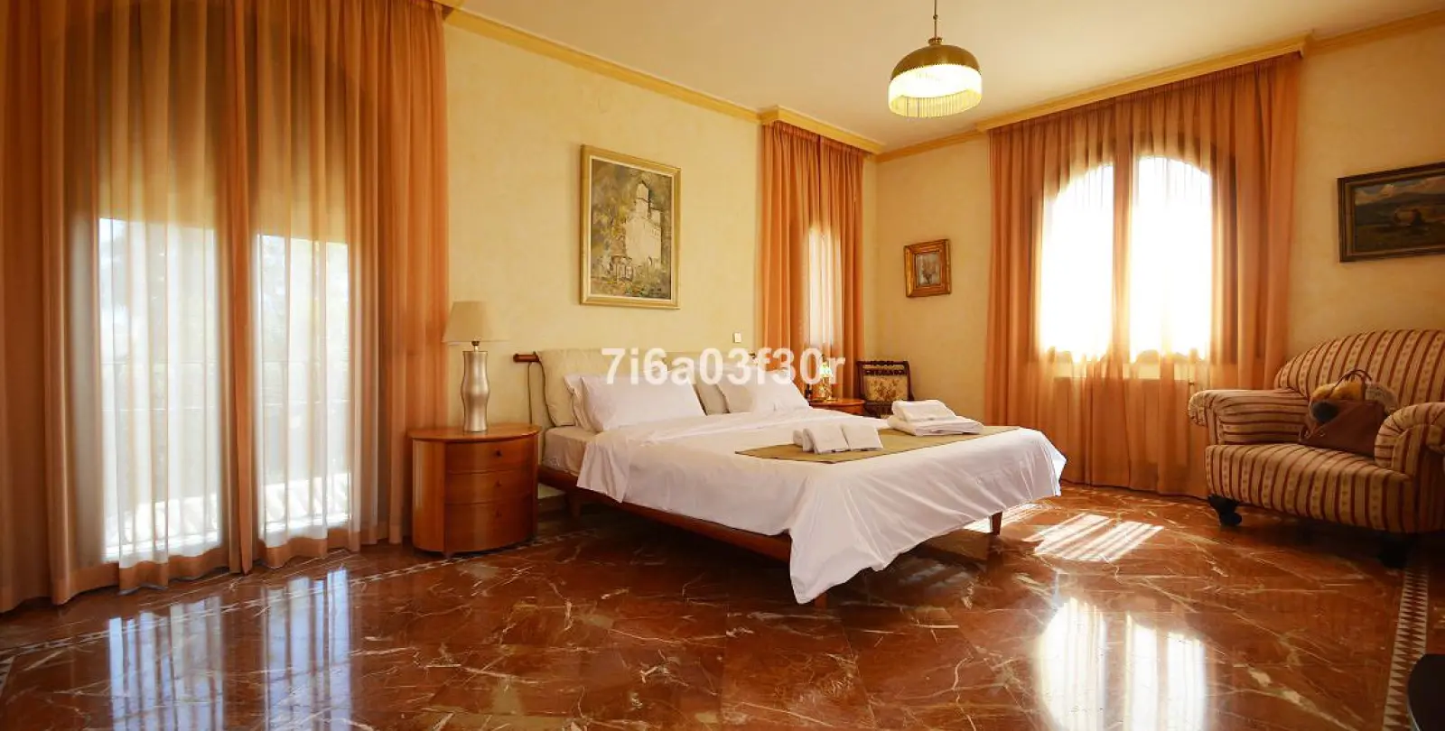 Short-term rent of detached villa in Nueva Andalucía 5