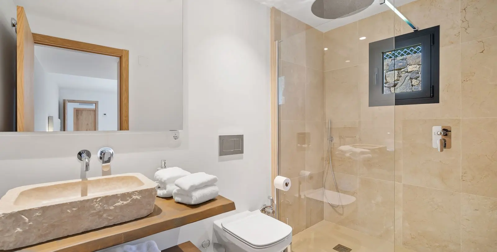 Sale of detached villa in Nueva Andalucía 27