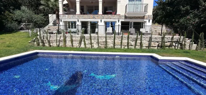 Detached villa R4760671 0