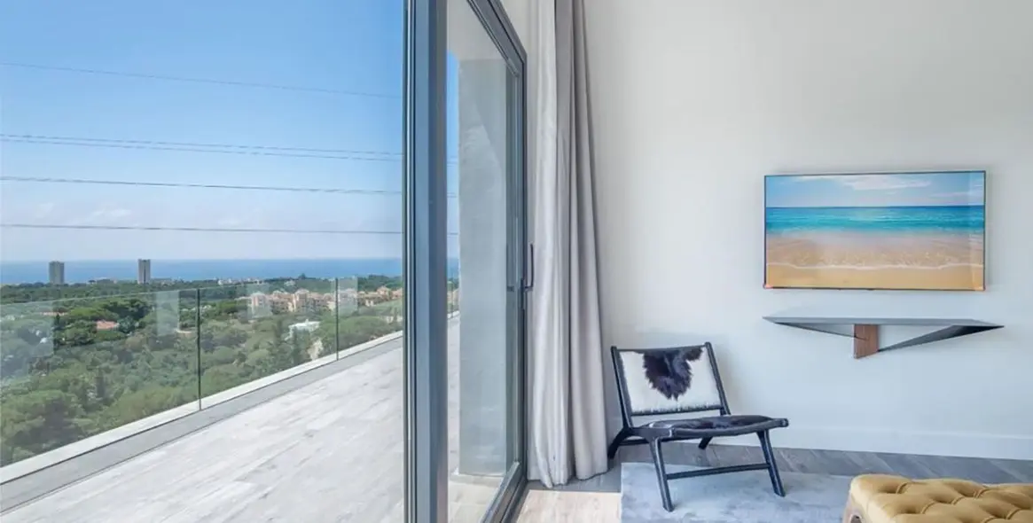 Venta de villa independiente en Elviria 24