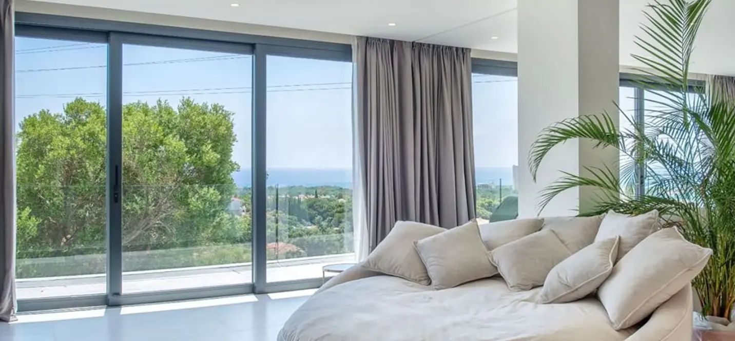 Venta de villa independiente en Elviria 4
