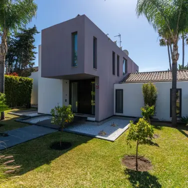 Venta de villa independiente en Costalita