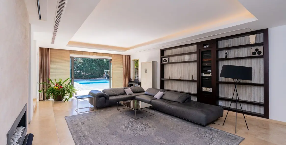 Venta de villa independiente en Costalita 11