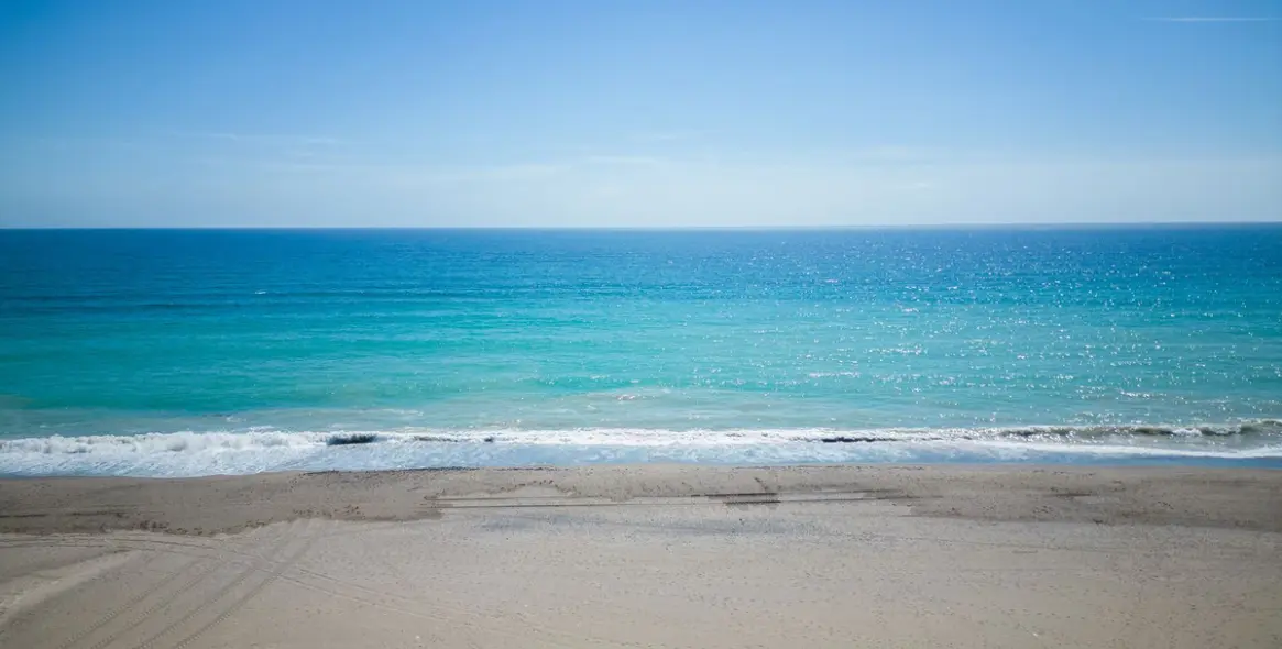 Sale of detached villa in Costalita 26